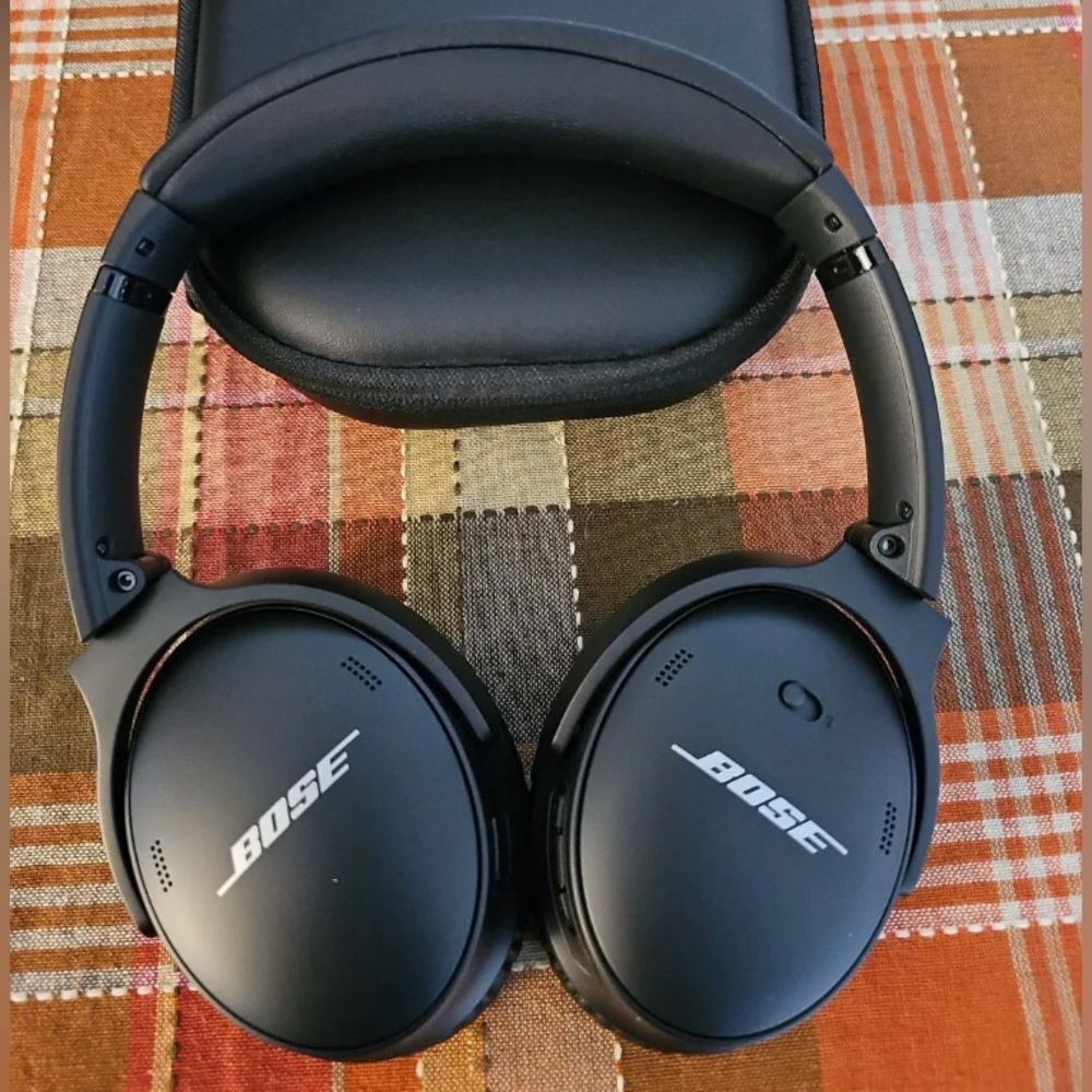 Bose quietcomfort 45 headphones